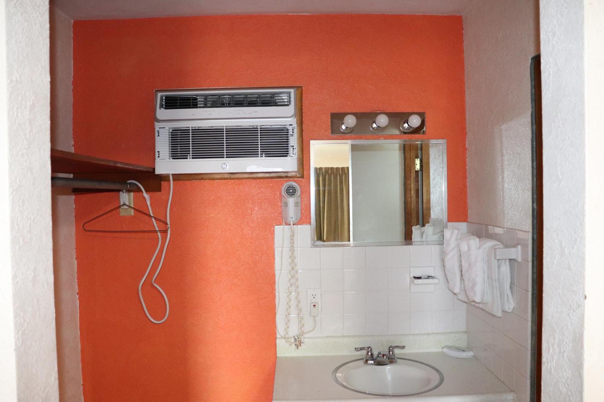 Best Nights Inn - Sparta Bagian luar foto