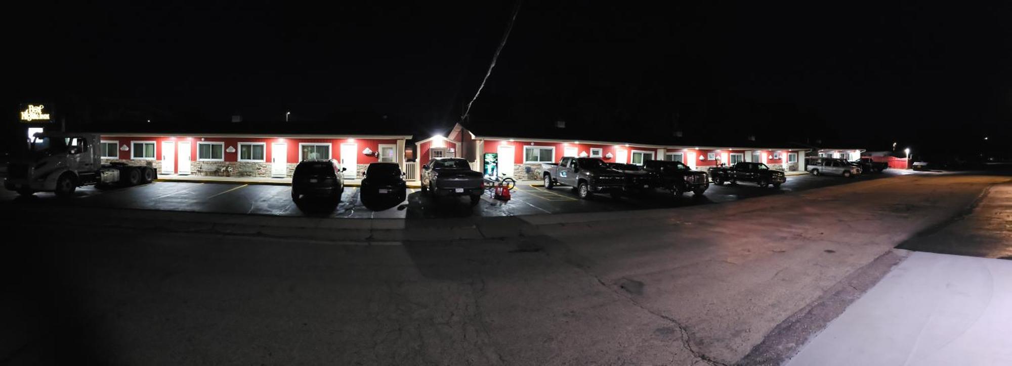 Best Nights Inn - Sparta Bagian luar foto